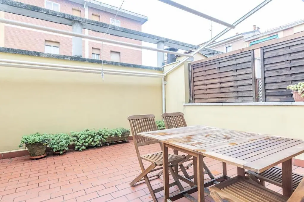 Tiarini 14 Apartment Bologna